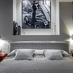 Yid Luxury & Design Penthouse L5 Apartment *